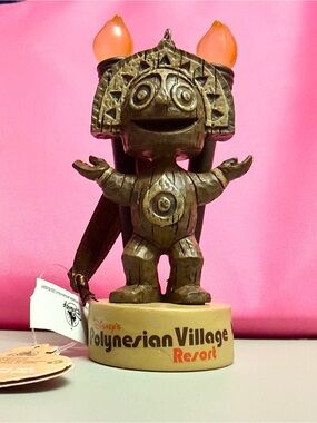 NWT Disney Parks Polynesian Resort Maui light up tiki ornament